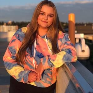 Meet your Posher, Kelsey